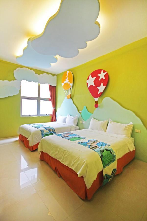 Taitung Fun Trip - Little Castle & Oscar B&B מראה חיצוני תמונה