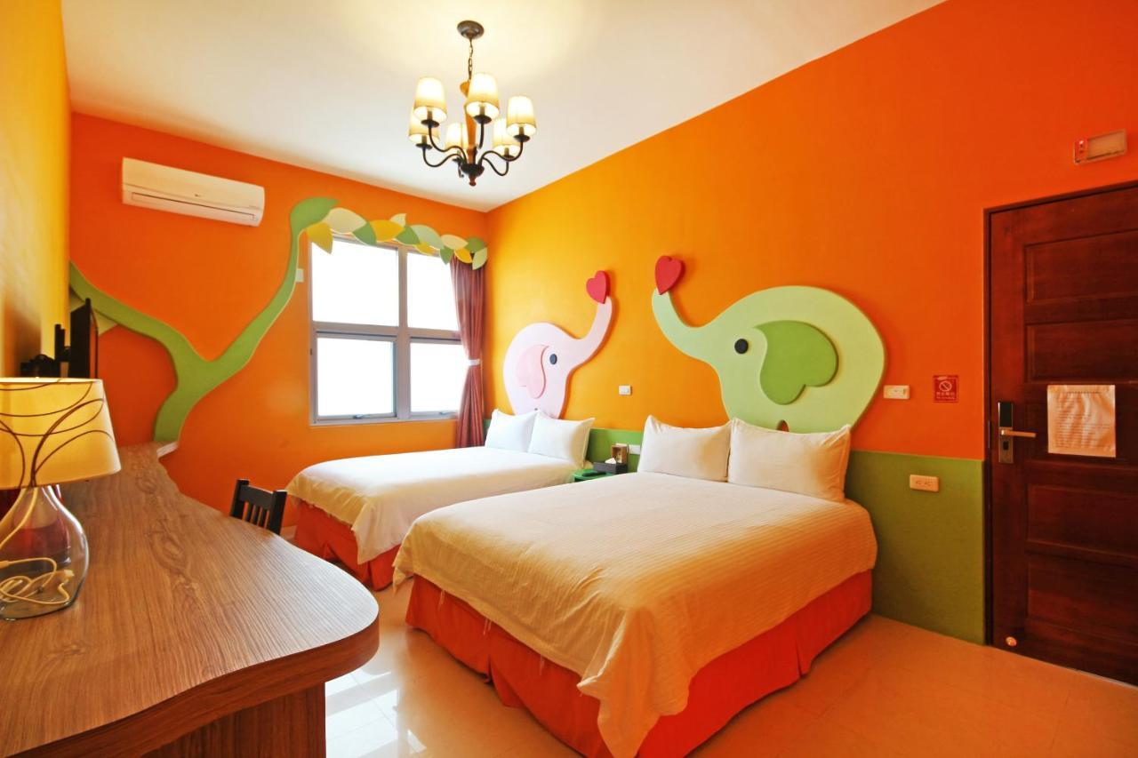 Taitung Fun Trip - Little Castle & Oscar B&B מראה חיצוני תמונה