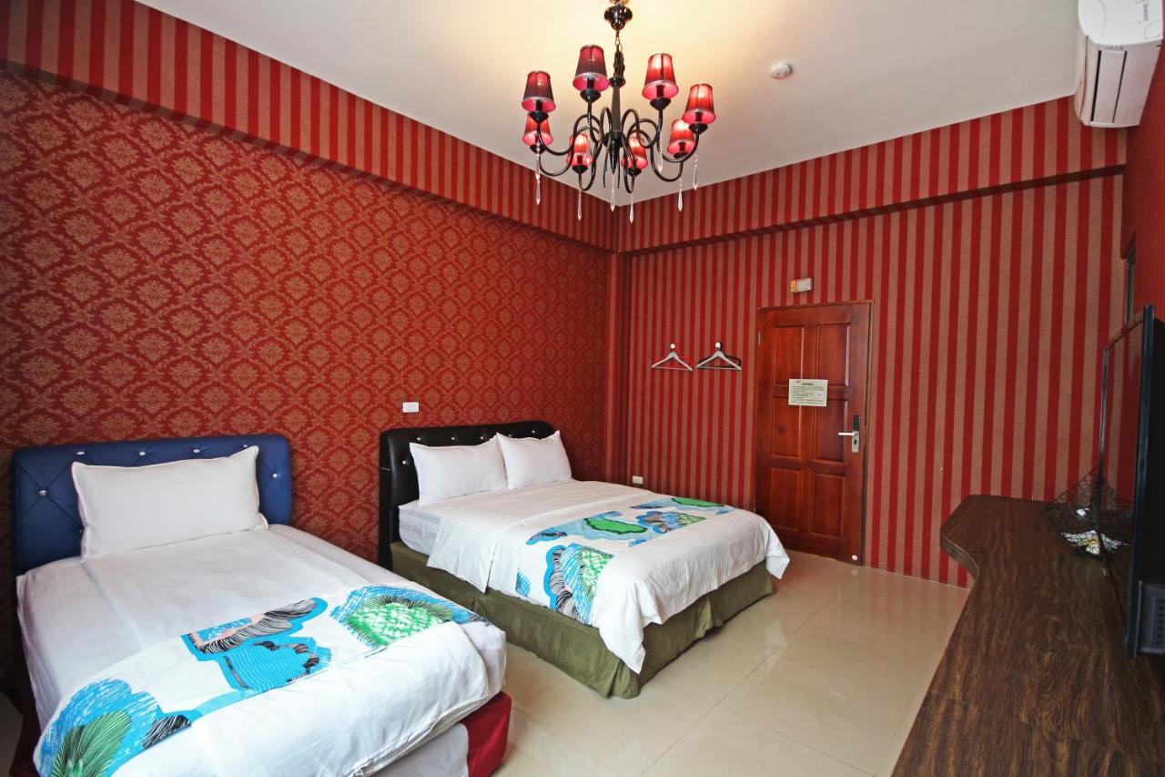 Taitung Fun Trip - Little Castle & Oscar B&B מראה חיצוני תמונה