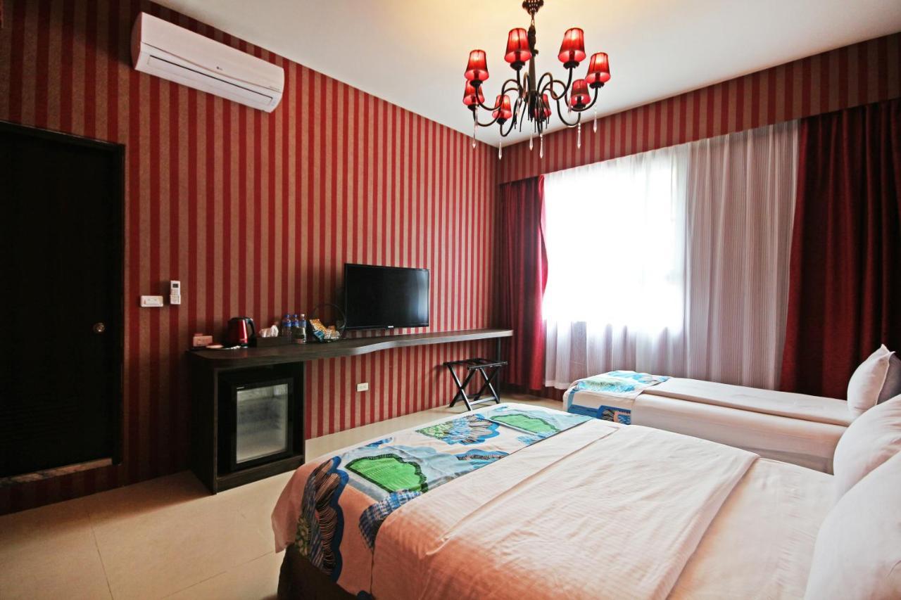Taitung Fun Trip - Little Castle & Oscar B&B מראה חיצוני תמונה