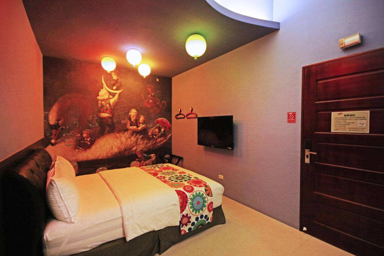 Taitung Fun Trip - Little Castle & Oscar B&B מראה חיצוני תמונה